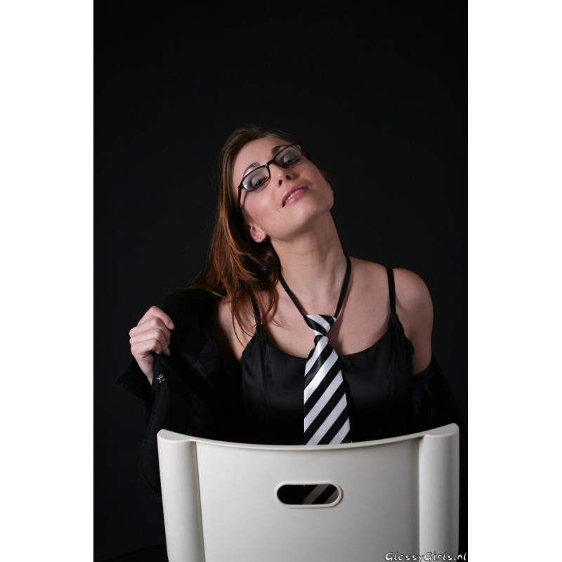 GG030 Laure 1